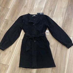 New Habitual women’s Black Denim Dress size small